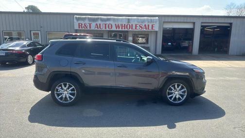 2018 Jeep Cherokee Latitude