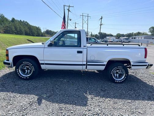 1990 Chevrolet Pickup Truck Base