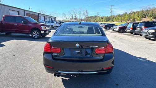 2012 BMW 328 i