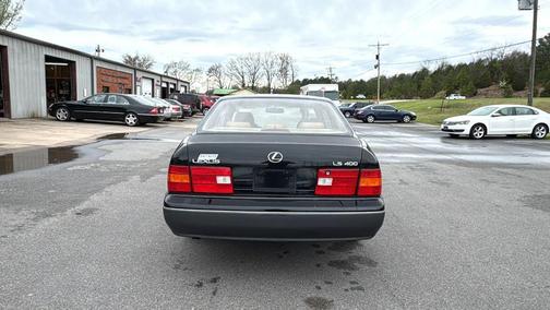 1999 Lexus LS 400 Base