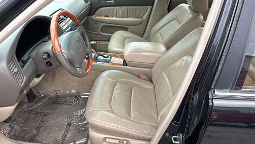 1999 Lexus LS 400 Base