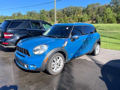 2012 MINI Cooper S Countryman Base