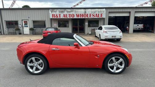 2008 Pontiac Solstice Convertible 2D