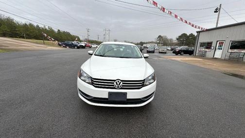 White 2014 Volkswagen Passat 1.8T S