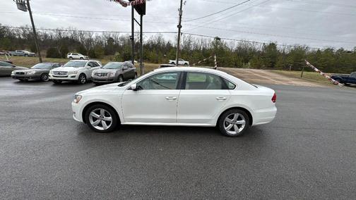 White 2014 Volkswagen Passat 1.8T S
