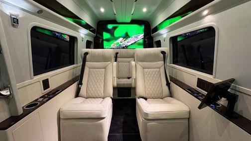 Jet Black 2025 Mercedes-Benz Sprinter 2500