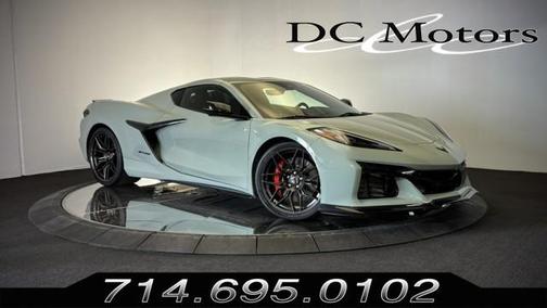 Cacti Green 2024 Chevrolet Corvette Z06