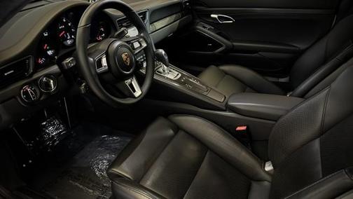 GT Silver Metallic 2018 Porsche 911 Carrera GTS