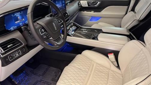 2022 Lincoln Navigator Black Label
