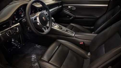 2014 Porsche 911 Carrera 4S