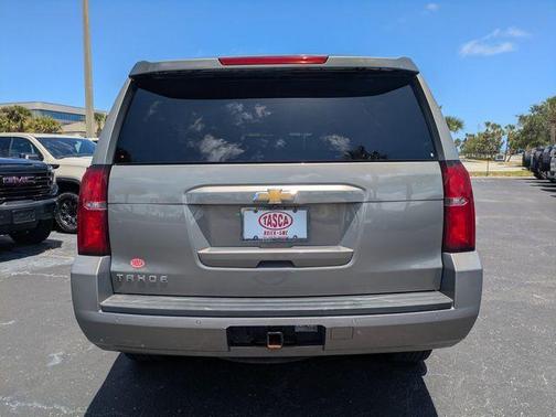 Pepperdust Metallic 2017 Chevrolet Tahoe LT