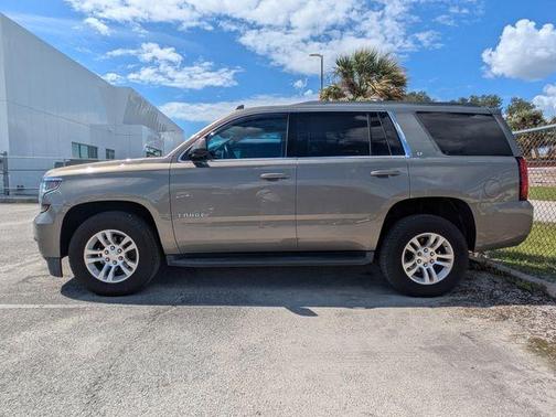 Pepperdust Metallic 2017 Chevrolet Tahoe LT