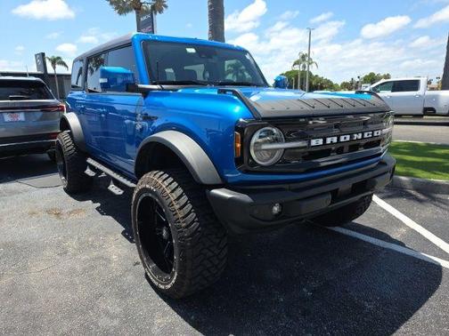 Blue Metallic 2024 Ford Bronco Outer Banks