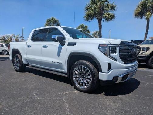Glacier White 2026 GMC Sierra 1500 Denali Ultimate