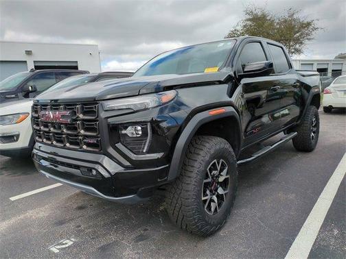 2024 GMC Canyon AT4X
