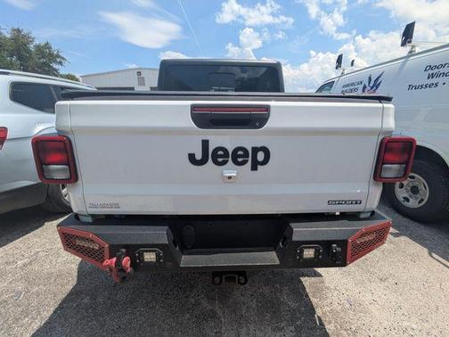 Bright White Clearcoat 2021 Jeep Gladiator Sport