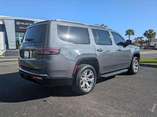 2022 Jeep Wagoneer Series II