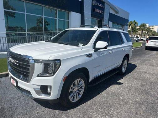 2022 GMC Yukon SLT