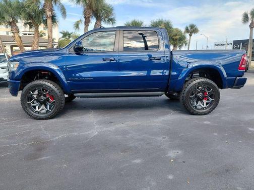 Patriot Blue Pearlcoat 2023 RAM 1500 Big Horn