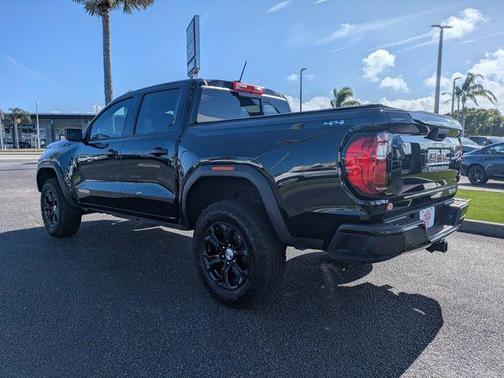 2024 GMC Canyon Elevation