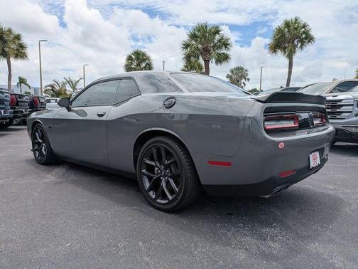 Destroyer Gray Clearcoat 2023 Dodge Challenger R/T