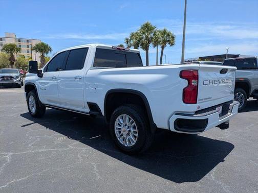 Summit White 2023 Chevrolet Silverado 2500 High Country