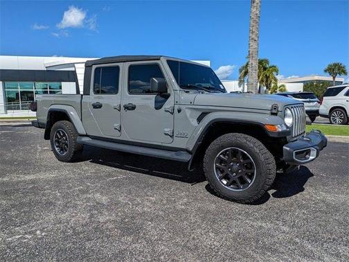 2023 Jeep Gladiator Overland