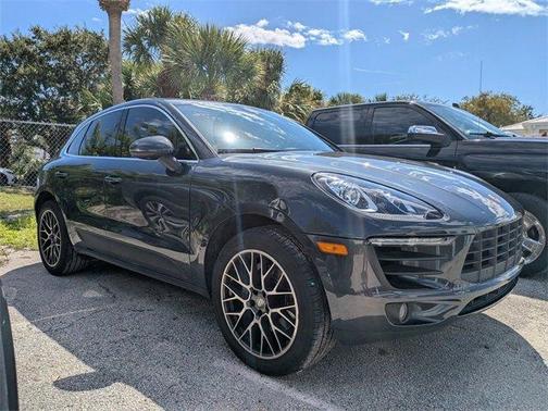 2018 Porsche Macan S