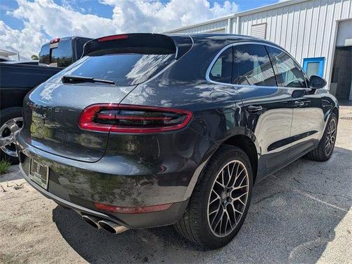 2018 Porsche Macan S