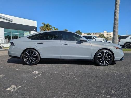 2025 Honda Accord Hybrid Touring