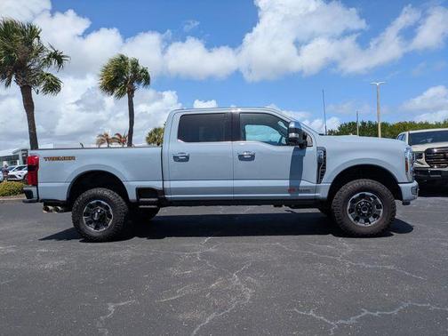 Gray Metallic 2024 Ford F-250 Platinum