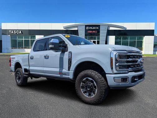 Gray Metallic 2024 Ford F-250 Platinum