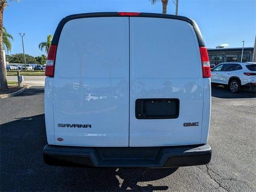 2023 GMC Savana 2500 Work Van