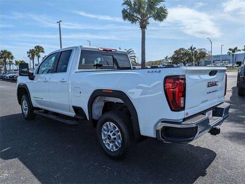 2025 GMC Sierra 2500 SLE