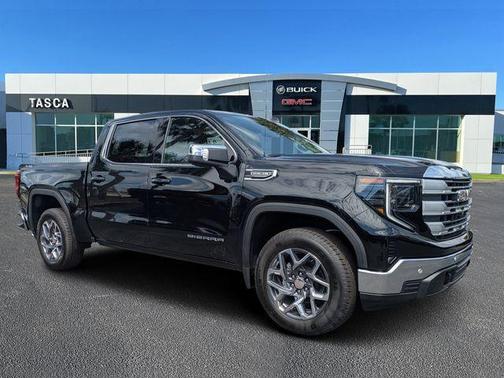 Onyx Black 2026 GMC Sierra 1500 SLE