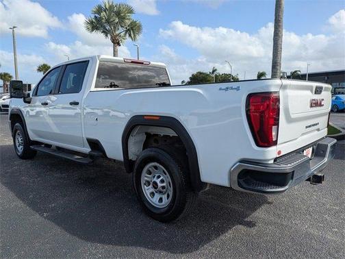 2022 GMC Sierra 2500 Pro