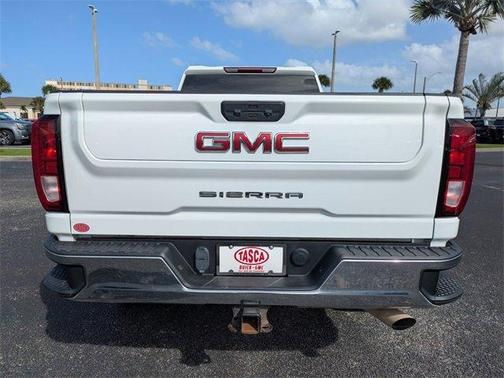 2022 GMC Sierra 2500 Pro
