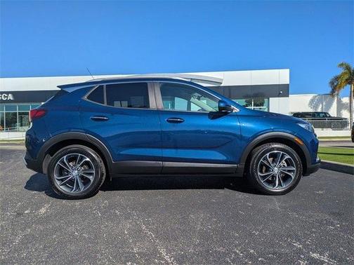 2022 Buick Encore GX Select