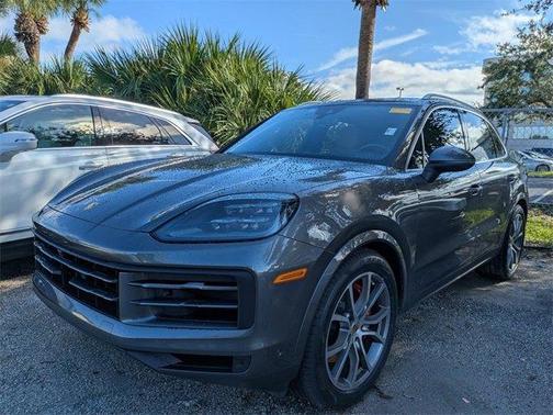 2024 Porsche Cayenne Base
