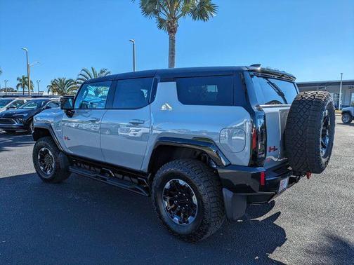 Meteorite Metallic 2025 GMC HUMMER EV SUV 3X