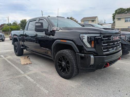 Onyx Black 2024 GMC Sierra 2500 AT4