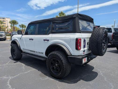 Oxford White 2022 Ford Bronco Big Bend