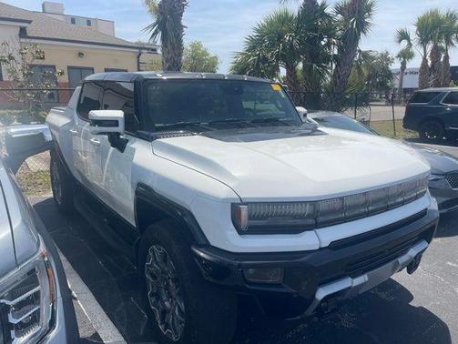White 2025 GMC HUMMER EV Pickup 3X
