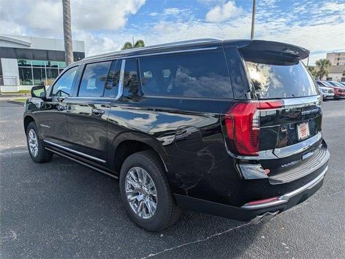 2025 GMC Yukon XL Denali