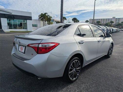 2015 Toyota Corolla S Plus