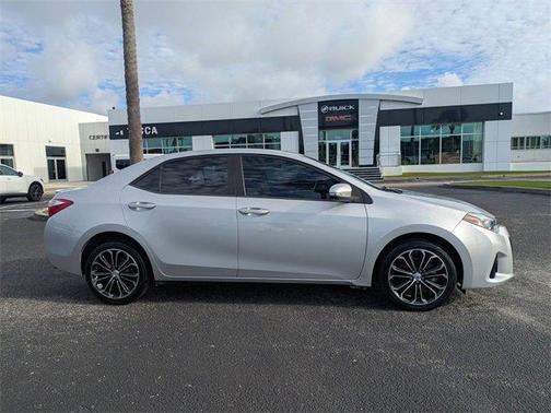 2015 Toyota Corolla S Plus