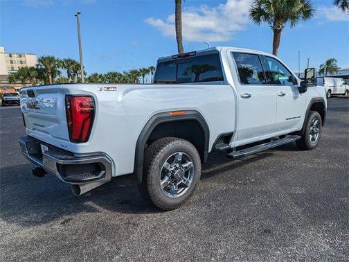 2026 GMC Sierra 2500 SLT
