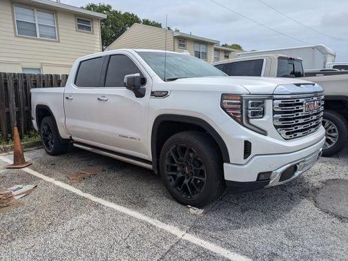 White Frost Tri-Coat 2023 GMC Sierra 1500 Denali