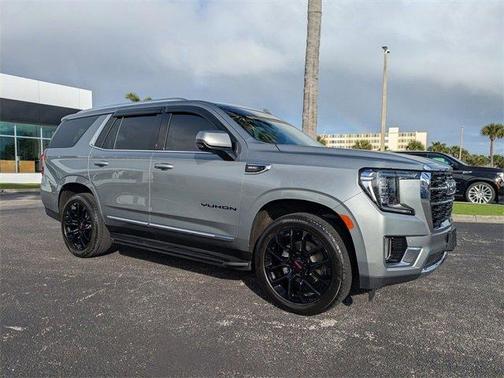 2024 GMC Yukon SLT