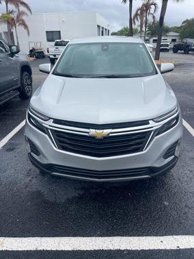 Silver Ice Metallic 2022 Chevrolet Equinox 1LT